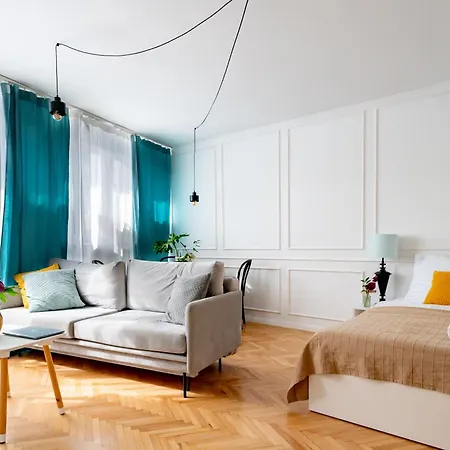 Apartment Rozowy Jelen